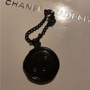 CHANEL Keychain in black ceramic